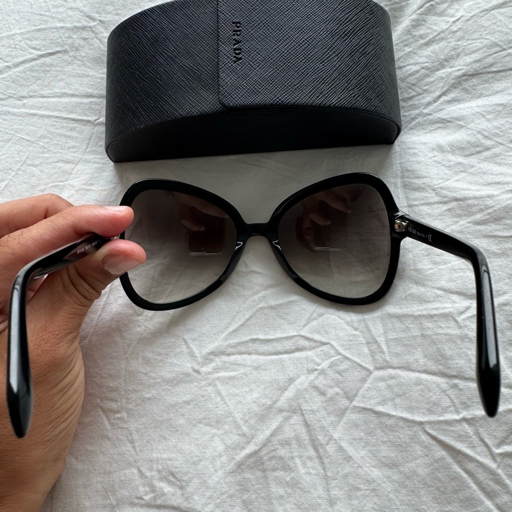Prada Vintage Silver Logo Oversized Oval Black Mask Sunglasses - Picture 5 of 12